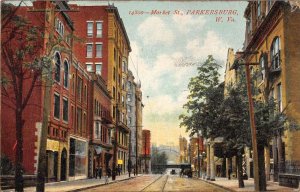 Parkersburg West Virginia scene on Market Street antique pc DD5747