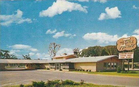 Iowa Cedar Rapids The Town House Motor Hotel