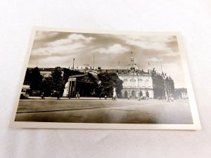 1920's-30's RPPC Ehrenmal Zeughaus, im Hintergrund der Dom Berlin Real Photo P30