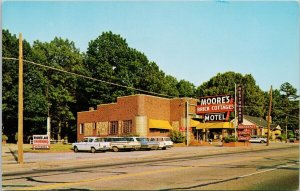 Chester Virginia Moore's Brick Cottages & Motel Vintage Postcard H44