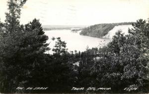 MI - Tawas City. The Au Sable.   *RPPC