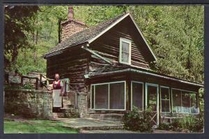 Homesteader's Cabin,Little Norway,Blue Mounds,WI BIN