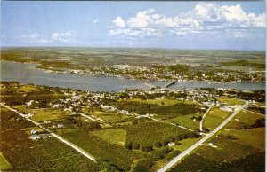 Sturgeon Bay, WI Wisconsin  CITY~HOMES~RIVER  Bird's Eye View  ca1950's Postcard