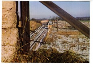 Hawkeridge Junction, Train Tracks