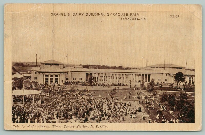 Geddes-Syracuse NY~State Fair Crowd Gathers @ Bandstand~Grange & Dairy Buildings 