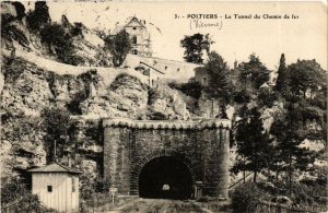 CPA VIENNE POITIERS Le Tunnel du Chemin de fer (982870)