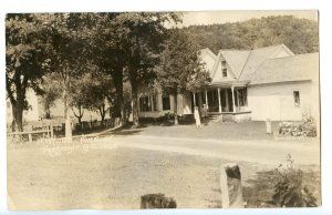 1924-1949 ERA RPPC*PRESIDENT COOLIDGE BOYHOOD HOME*CHALMERS*RUTLAND VERMONT*VT