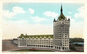 Vintage Postcard D&H Building Historical Landmark Former Railway Albany New York