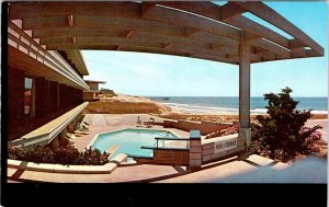 San Diego, CA California CAPRI MOTEL APARTMENTS Pool On Beach ROADSIDE Postcard