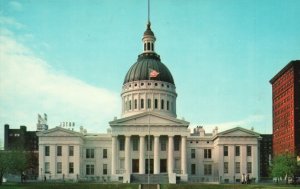 Vintage Postcard Old Courthouse Historic Building Downtown St. Louis Missouri MO