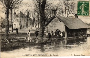 CPA Neung-Sur-Beuvron Le Lavoir FRANCE (1288086)