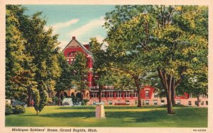 Vintage Postcard 1920's Michigan's Army Soldiers' Home House Grand Rapids Mich.