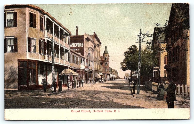 Postcard RI Central Falls Pre 1908 View of Broad Street  A33