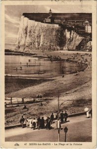 CPA MERS-les-BAINS La Plage et la Falaise (17573)