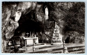 LOURDES La Grotte Miraculeuse  FRANCE Postcard