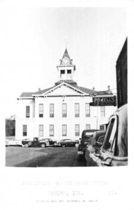 Marion Illinois Courthouse Real Photo Vintage Postcard JF685537