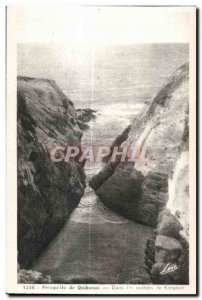 Old Postcard Presqu island of Quiberon in the rocks of Kergroix