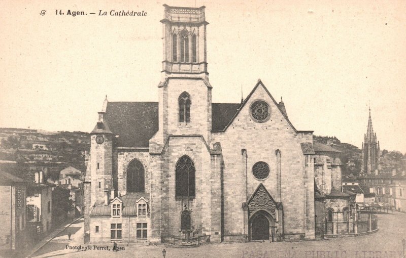 Vintage Postcard Agen La Cathedrale Episcopal Church in Agents France