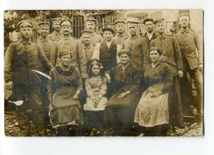 275641 WWI War SMOKING Soldiers Vintage Real PHOTO 1917 German