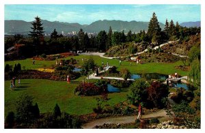 Postcard GARDEN SCENE Vancouver British Columbia BC AT3893