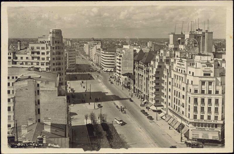 romania, BUCURESTI BUCHAREST, Street Scene (1942) RPPC