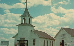 Vintage Postcard Frontier Village Church Schoolhouse Jamestown North Dakota ND