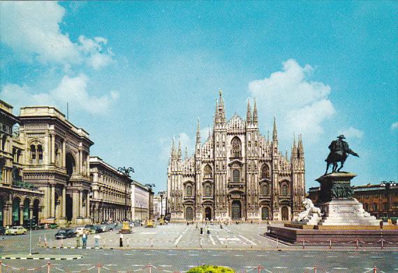 Italy Milano Piazzo Duomo