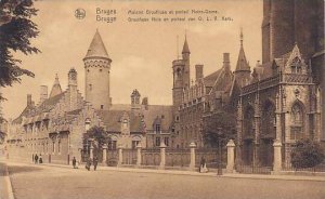 Belgium Bruges Maison Grouthuse et portail Notre Dame 1927