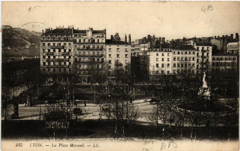 CPA LYON Place MORAND. (463021)