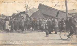 Kalamazoo Michigan L.S. & M.S. Wreck, B/W Photo Print Vintage Postcard U5216