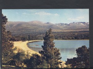 Scotland Postcard - Loch Morlich and The Cairngorms, Inverness-shire RR6368