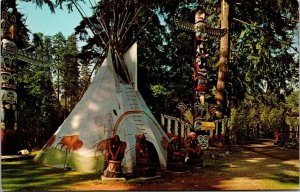 Vtg North Vancouver Canada Indian Teepee Capilano Suspension Bridge Postcard