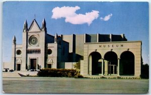 M-82924 The Hall of the Crucifixion and Museum Forest Lawn Memorial Park Glen...