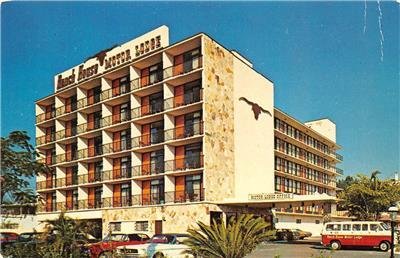 RANCH HOUSE Motor Lodge Sarasota, Florida Roadside ca 1960s Vintage Postcard