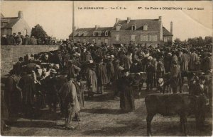 CPA DOMFRONT Foire, les Veaux (49478)