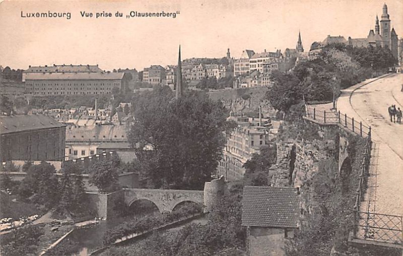 Vue prise du Clausenerberg Writing on back 