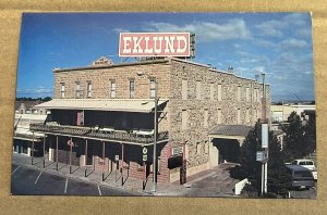 UNUSED POSTCARD - THE EKLUND DINING ROOM & SALOON, CLAYTON, NEW MEXICO