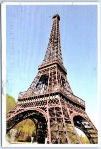 M-50588 Greeting Eiffel Tower Paris France Europe
