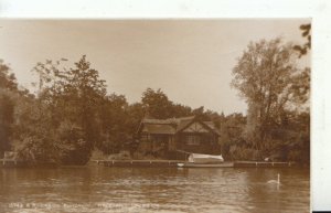 Norfolk Postcard - A Riverside Bungalow - Wroxham - Used not postally - 19558A