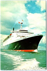 VINTAGE POSTCARD CUNARD CRUISE LINE'S QUEEN ELIZABETH 2