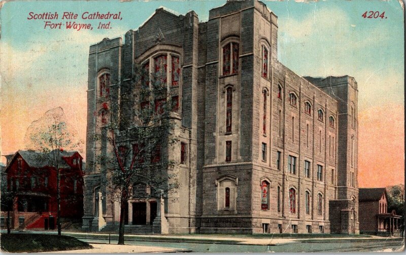 Scottish Rite Cathedral Fort Wayne Indiana Vintage Postcard 1c Stamp Cancel WOB 