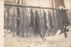J38/ Interesting RPPC Postcard c1910 Deer Hunting Hunt Hanging Snow 225