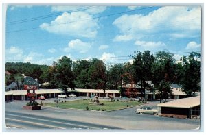 c1960 Bird's Eye View Of The Cascades Motel Chattanooga Tennessee Cars Postcard