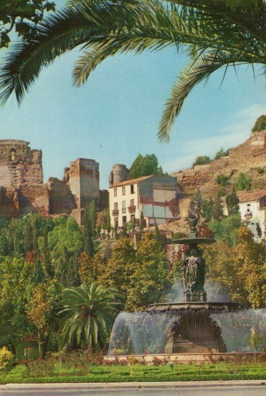 Spain Postcard - Malaga - Monumental Fountain of The Park   RR7654