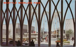 Seattle World's Fair~Expo~US Science Pavilion~1962 Vintage Postcard