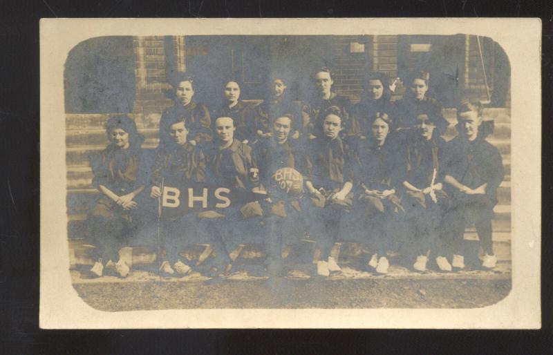 RPPC DESOTO MISSOURI BISMARCK HIGH SCHOOL BASKETBALL TEAM 1907 VINTAGE POSTCARD