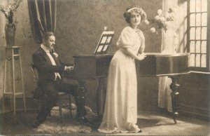 Piano music romantic duo 1914 postcard 