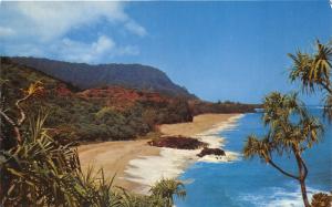 Kauai Hawaii~Lumahai Beach~Beautiful Sandy Beach Scene~1950s Postcard