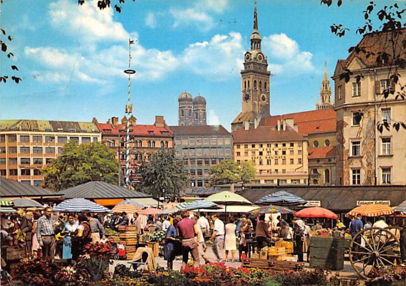 Viktaulienmarkt Munchen Germany 1971 