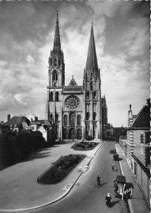 BR17941 Chartres la Cathedrale    france